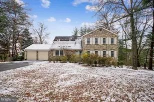 9007 Edgepark Rd, Vienna, VA 22182 - Photo 1