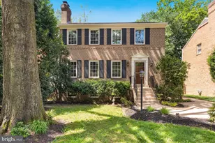 1250 Pine Hill Rd, McLean, VA 22101 - Photo 1