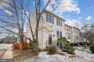 14701 Winterfield Ct, Centreville, VA 20120 - Photo 1