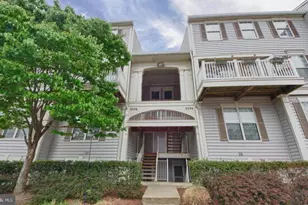 9296 Cardinal Forest Ln, Lorton, VA 22079 - Photo 1