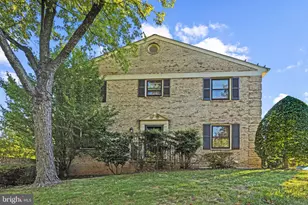 4301 Greenberry Ln, Annandale, VA 22003 - Photo 1