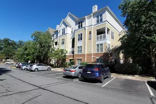 2203 Westcourt Ln, Herndon, VA 20170 - Photo 1