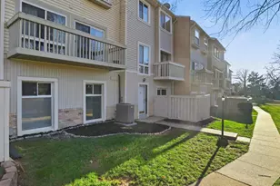 7914 Bentley Village Dr, Springfield, VA 22152 - Photo 1