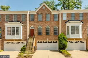 122 Shepherdson Ln NE, Vienna, VA 22180 - Photo 1