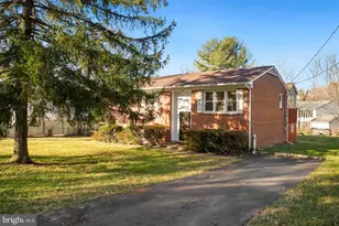 2032 Greenwich St, Falls Church, VA 22043 - Photo 1