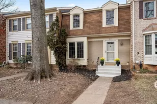 9637 Scotch Haven Dr, Vienna, VA 22181 - Photo 1