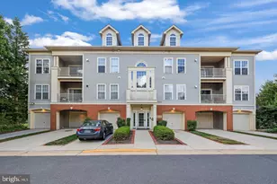11330 Westbrook Mill Ln, Fairfax, VA 22030 - Photo 1