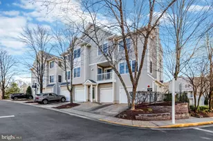 12851 Fair Briar Ln, Fairfax, VA 22033 - Photo 1