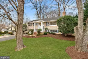 3313 Mill Springs Dr, Fairfax, VA 22031 - Photo 1