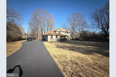 9608 Burke View Avenue, Burke, VA 22015 - Photo 1