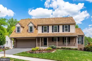 8051 Oak Hollow Ln, Fairfax Station, VA 22039 - Photo 1
