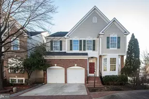 4183 Whitlow Pl, Chantilly, VA 20151 - Photo 1