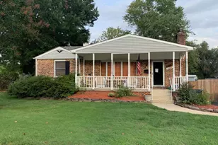 6804 Kingwood Dr, Falls Church, VA 22042 - Photo 1