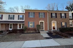 6427 Old Scotts Ct, Springfield, VA 22152 - Photo 1