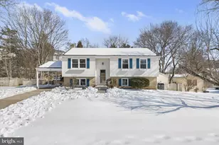 6227 Secret Hollow Ln, Centreville, VA 20120 - Photo 1