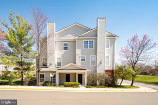 13048 Cabin Creek Rd, Herndon, VA 20171 - Photo 1