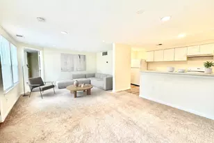 4342 Pembrook Village Dr, Alexandria, VA 22309 - Photo 1