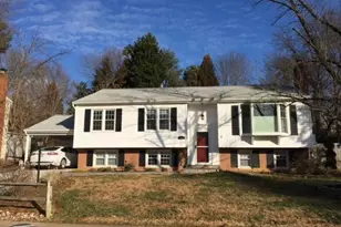 9522 Kirkfield Rd, Burke, VA 22015 - Photo 1