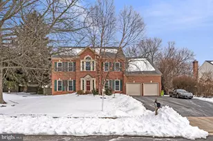 4803 Walney Knoll Ct, Chantilly, VA 20151 - Photo 1