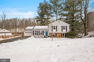 9514 Center St, Vienna, VA 22181 - Photo 1