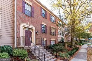 3803 Green Ridge Ct, Fairfax, VA 22033 - Photo 1