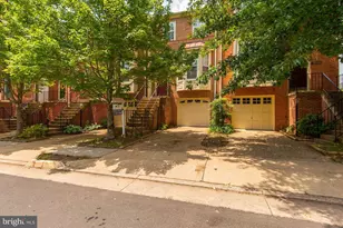 13122 Kidwell Field Rd, Herndon, VA 20171 - Photo 1