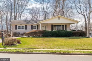 9121 Donna Dean Dr, Springfield, VA 22153 - Photo 1