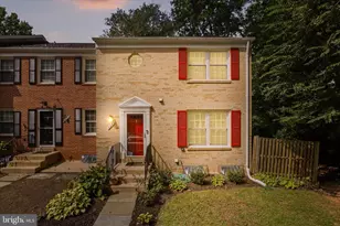 5460 Truxion Ct, Burke, VA 22015 - Photo 1
