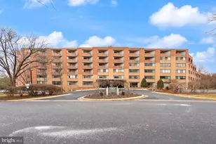 1951 Sagewood Ln, Reston, VA 20191 - Photo 1