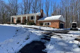 5300 Summit Dr, Fairfax, VA 22030 - Photo 1