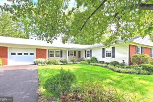13102 Parson Ln, Fairfax, VA 22033 - Photo 1