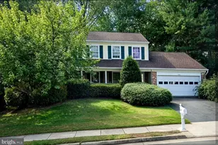 4634 Star Flower Dr, Chantilly, VA 20151 - Photo 1