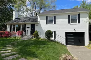 7308 Idylwood Rd, Falls Church, VA 22043 - Photo 1