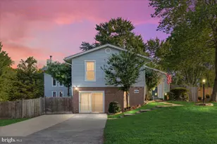 4104 Hamlin Ave, Chantilly, VA 20151 - Photo 1