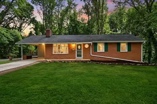 5236 Ampthill Dr, Alexandria, VA 22312 - Photo 1
