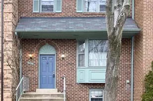 2868 Kelly Square, Vienna, VA 22181 - Photo 1