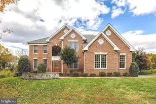 1710 Dove Point Ct, Vienna, VA 22182 - Photo 1