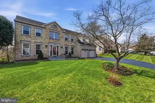 12005 Meadowville Ct, Herndon, VA 20170 - Photo 1