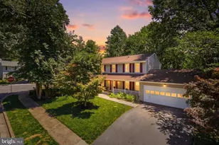 105 Cunningham Park Ct SE, Vienna, VA 22180 - Photo 1
