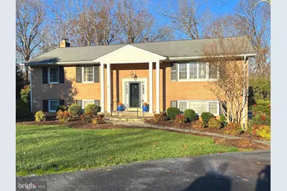 1700 Hunts End Court, Vienna, VA 22182 - Photo 1