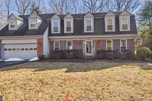 10298 Dunn Meadow Rd, Vienna, VA 22182 - Photo 1