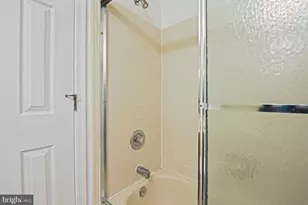 12003 Ridge Knoll Dr, Fairfax, VA 22033 - Photo 30