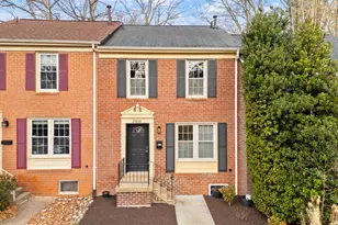 2410 Alsop Ct, Reston, VA 20191 - Photo 1