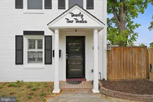 2212 Huntington Ave, Alexandria, VA 22303 - Photo 1