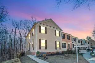 7651 Southern Oak Dr, Springfield, VA 22153 - Photo 1