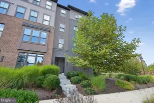 13216 Woodland Park Rd, Herndon, VA 20171 - Photo 1