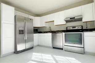 9615 Franklin Woods Pl, Lorton, VA 22079 - Photo 2