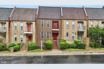 1733 Cy Court, Vienna, VA 22182 - Photo 1