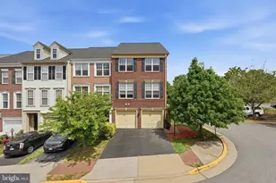 8102 Dove Cottage Ct, Lorton, VA 22079 - Photo 1