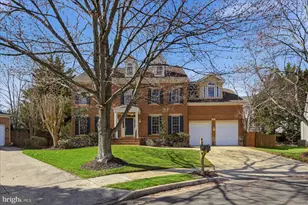 12967 Highland Oaks Ct, Fairfax, VA 22033 - Photo 1